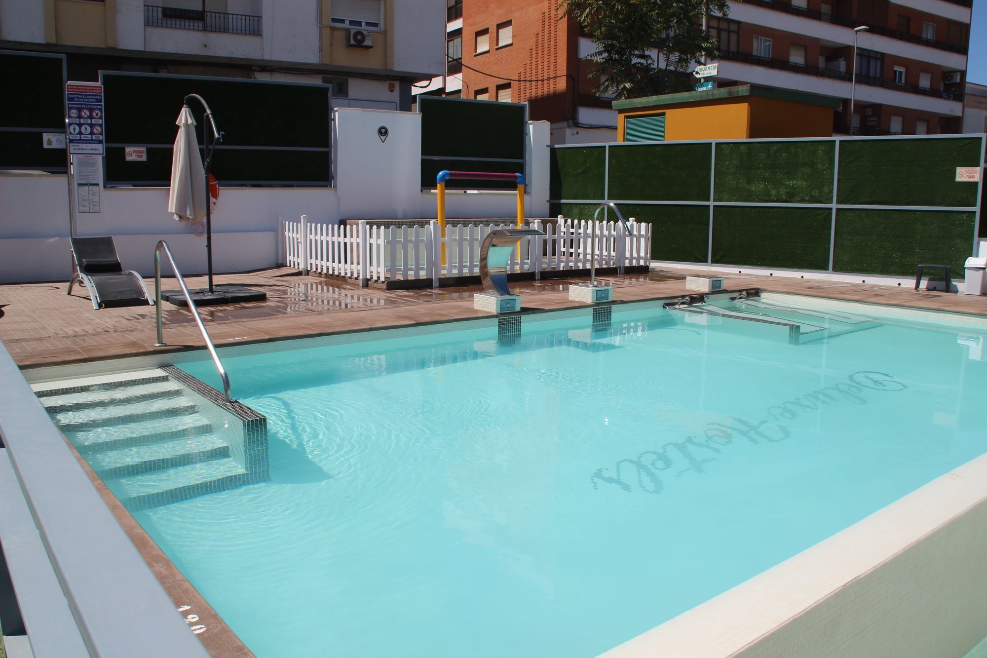 Deluxe Hostels & Suites 메리다 외부 사진
